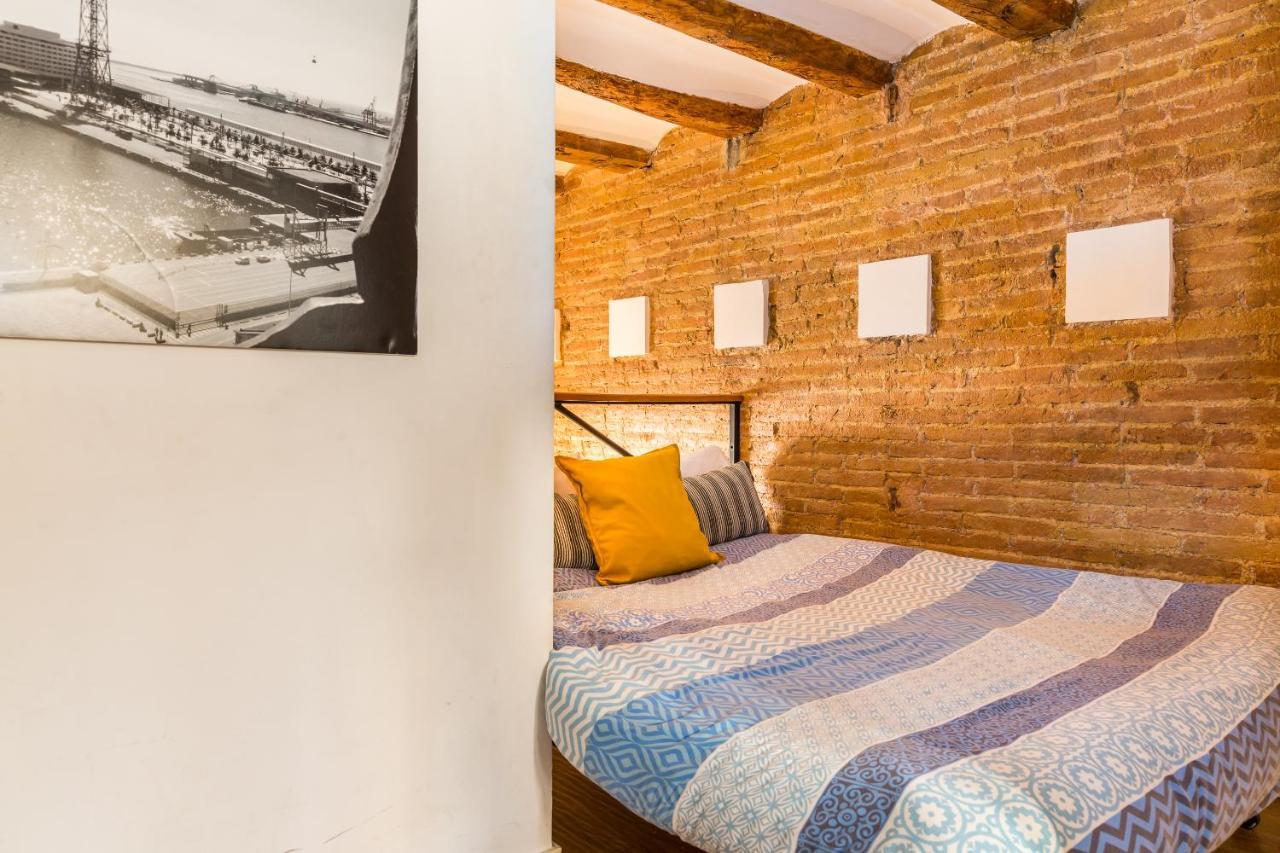 Fridays Flats Dreamy Duplex - Stylish Beach Loft Barcelona Eksteriør billede