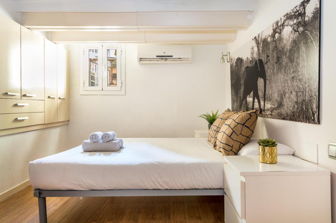 Fridays Flats Dreamy Duplex - Stylish Beach Loft Barcelona Eksteriør billede