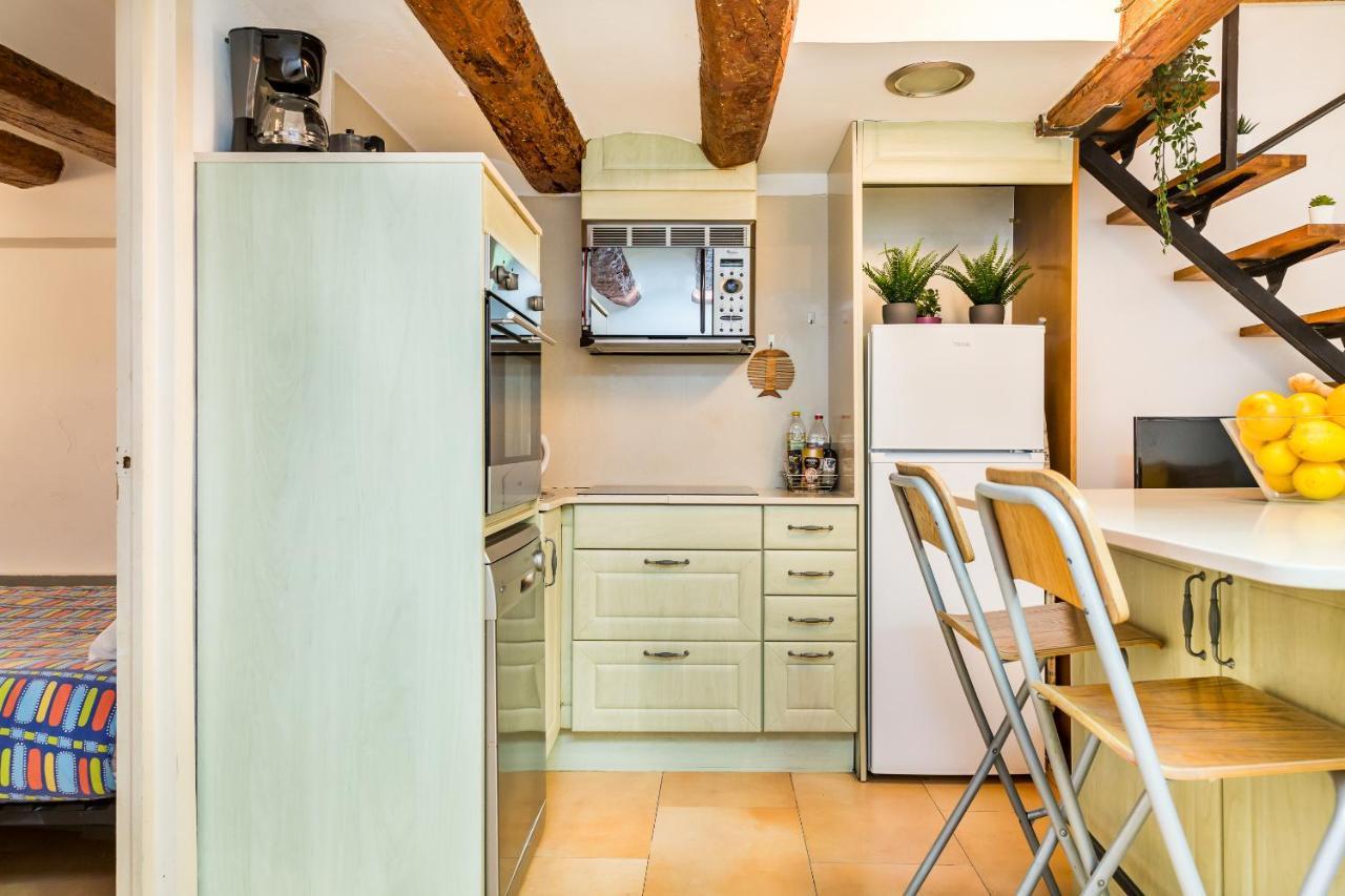Fridays Flats Dreamy Duplex - Stylish Beach Loft Barcelona Eksteriør billede